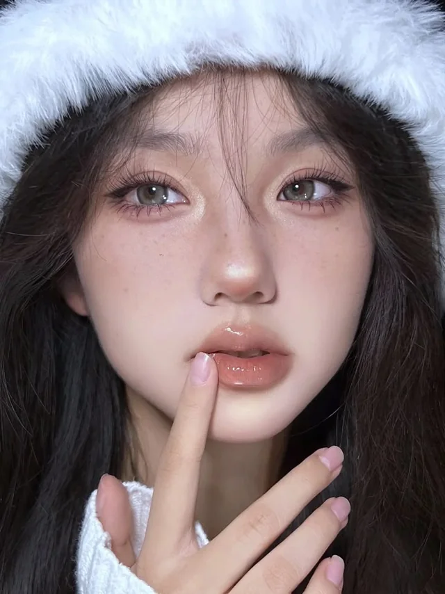 Phong cách trang điểm Douyin