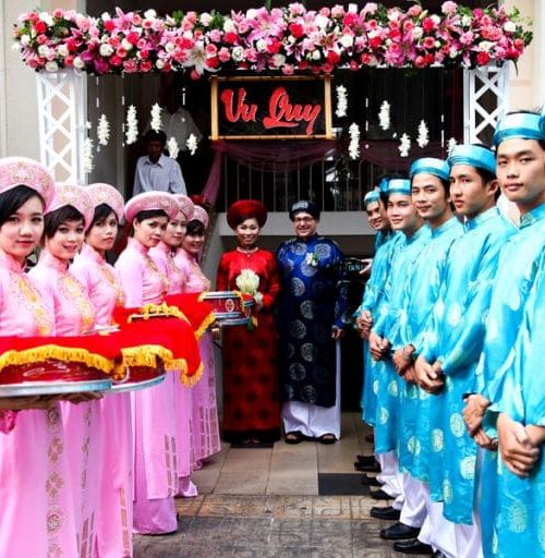 anh-voi-ban-be