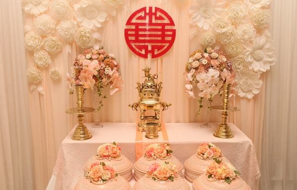 Trang trí gia tiên đám cưới