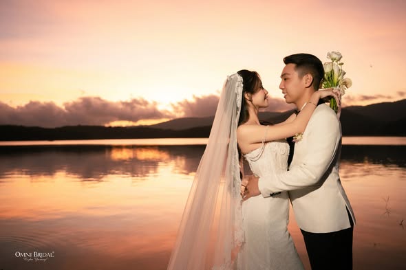 Omni Bridal – Chạm vào giấc mơ trở thành nàng công chúa