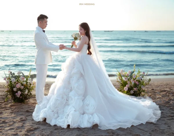 Rin Wedding đánh dấu khoảnh khắc thiêng liêng nhất đời người Rin Wedding