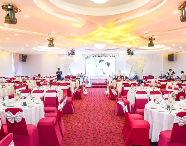Nhà hàng tiệc cưới. Listing Category Nhà hàng tiệc cưới Kalina quận tân phú, giá bàn từ 2,9 triệu/bàn Nhà hàng Katina