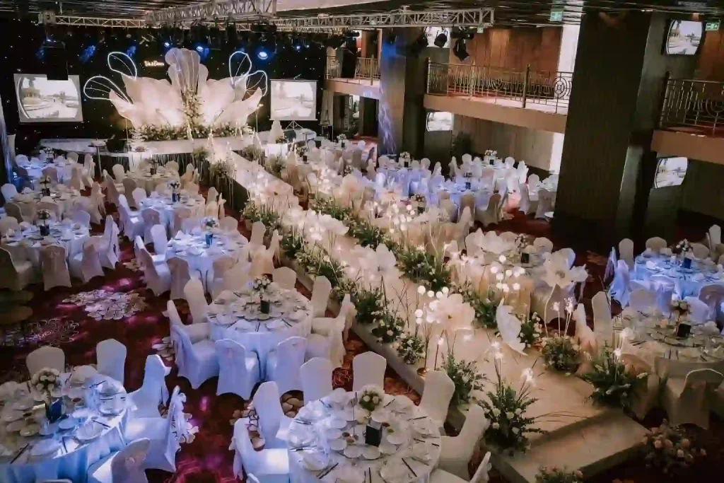 nhà hàng tiệc cưới La Vela Saigon hotel