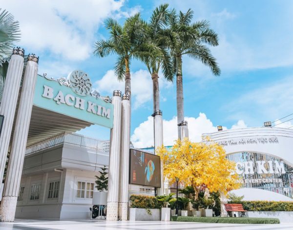 Nhà hàng tiệc cưới. Listing Category Nhà hàng tiệc cưới Bạch Kim quận Tân Phú từ 3,4 triệu/bàn nhà hàng bạch kim
