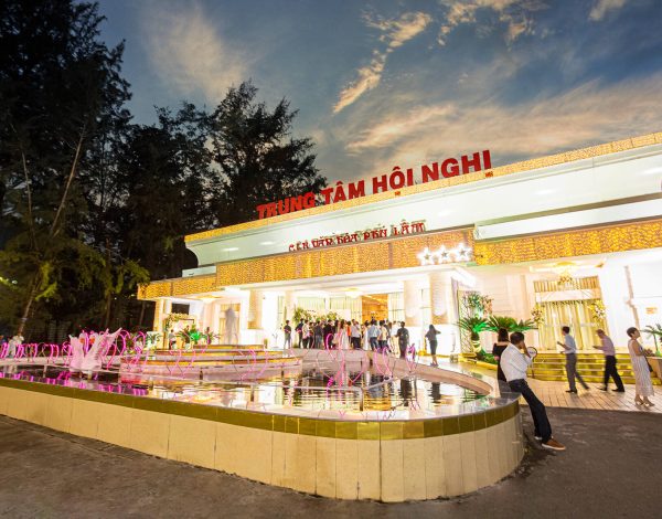 Nhà hàng tiệc cưới. Listing Category Nhà hàng tiệc cưới Sun Palace quận 6 – giá từ 3,5 triệu/bàn Nhà hàng tiệc cưới Sun palace