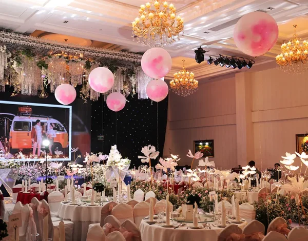 Nhà hàng tiệc cưới. Listing Category Nhà hàng tiệc cưới Tân Sơn Nhất Pavillon quận Phú Nhuận – giá từ 5,5 triệu/bàn Nhà hàng tiệc cưới Tân Sơn Nhất Pavillon