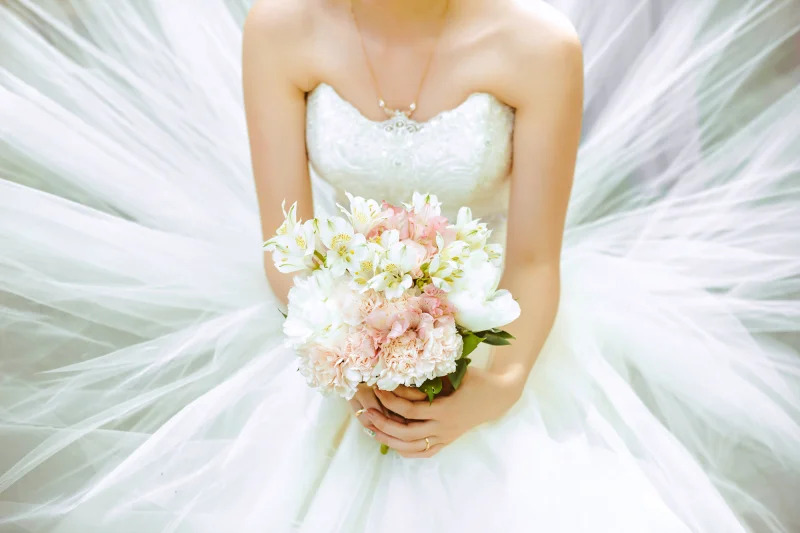 váy cưới