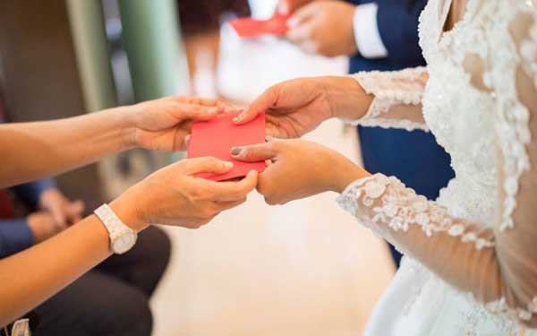 tiền mừng cưới